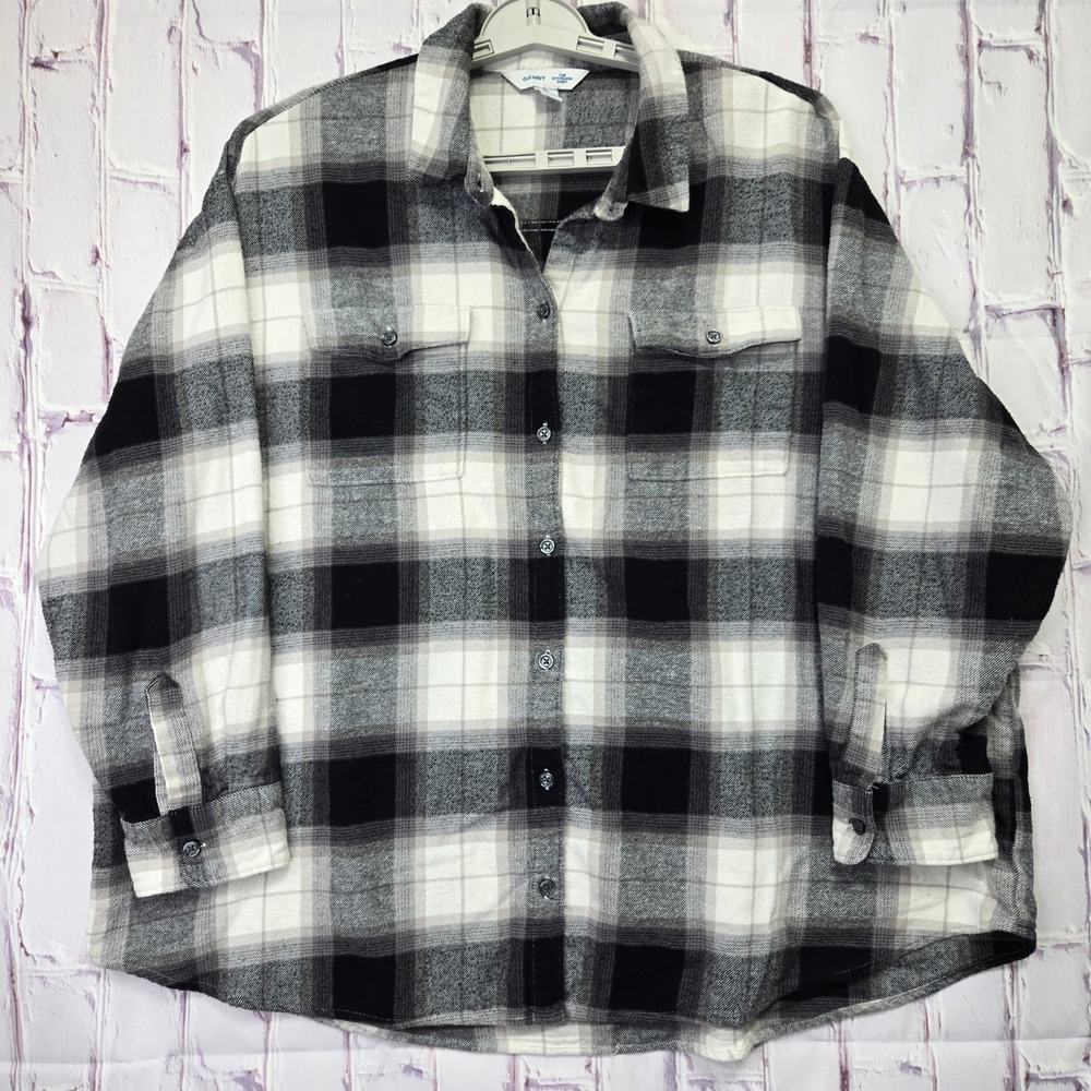 Old Navy Womens 2X Boyfriend Shirt Black White Plaid Flannel Cotton Button Up